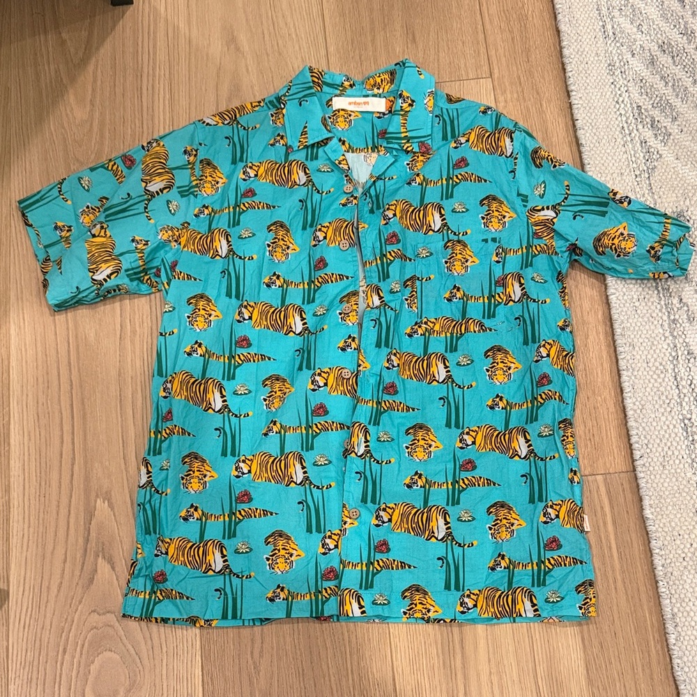 Men's Turquoise Tiger Print Short Sleeve Button-Down Shirt